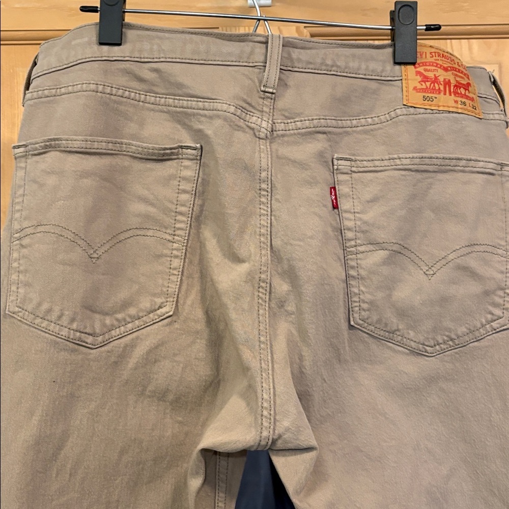 Levi's 505 Straight Pants Men’s Light Tan Sz 36x32 - Picture 4 of 7